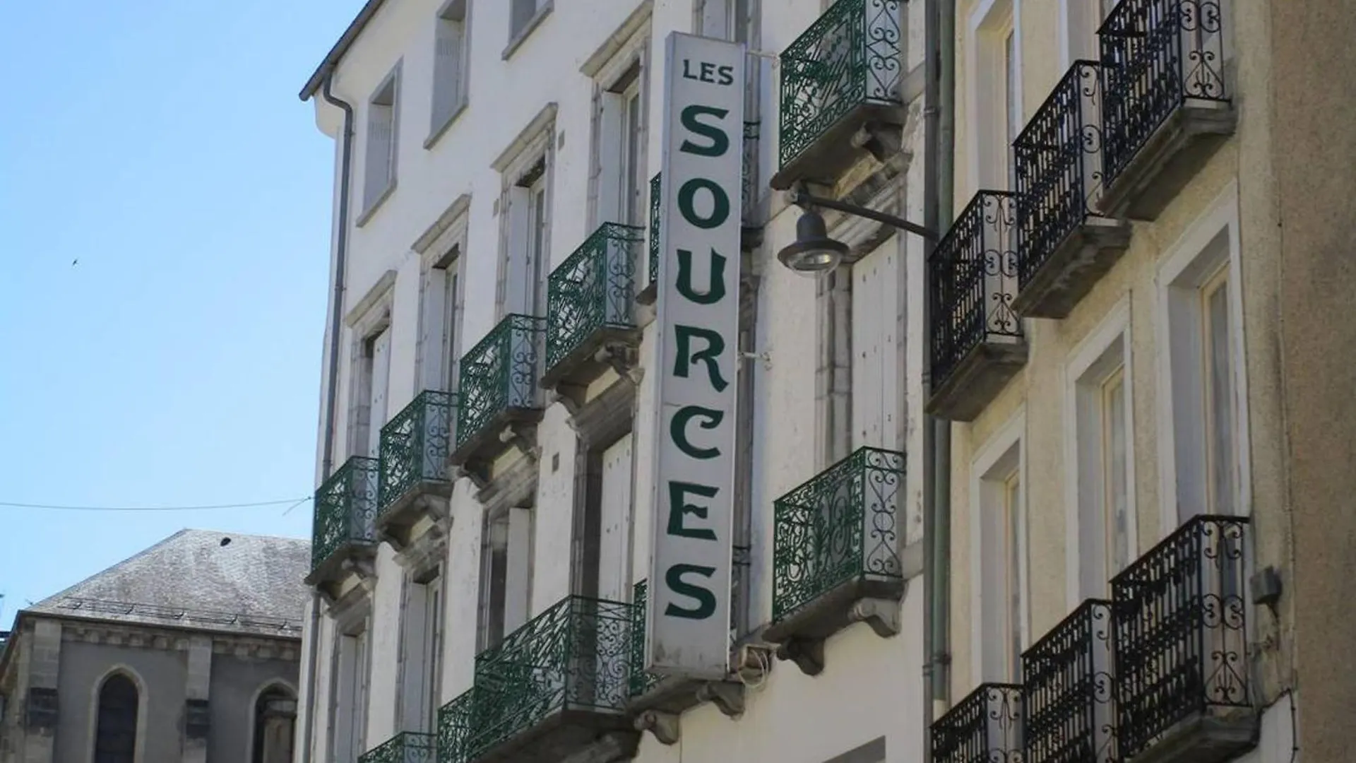 Appartement 3 Pieces Pour 6 Personnes, Centre-Ville De Cauterets, Proche Thermes Et Telecabine - Fr-1-234-124
